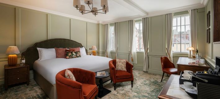 Castle Hotel Windsor Hotels in Windsor