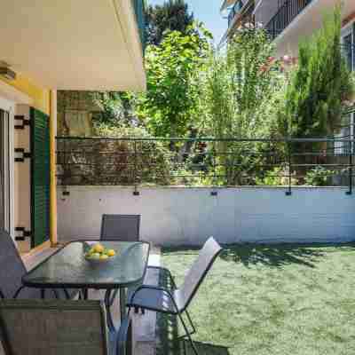 Althaia Three-Bedroom Maisonette by Konnect Hotel Exterior