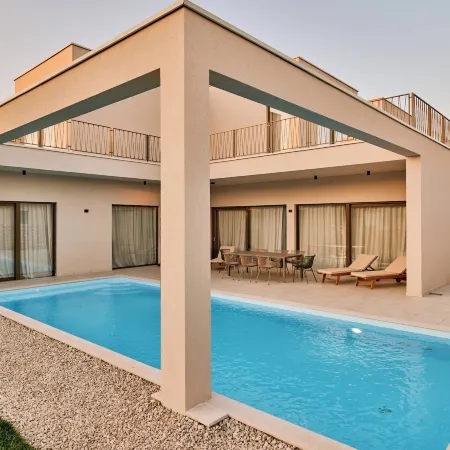 TARIA RESORT