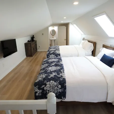 Cypress River Inn & Spa