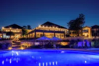 Salt of Akagera - Pool