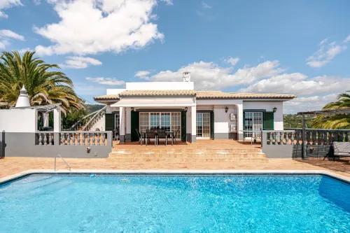 Charming villa with 3 bedrooms and sea view - 別墅