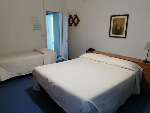 Hotel Caprice - 2-Star