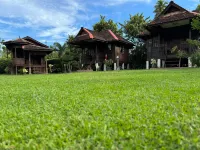 Pasir Belanda Resort - 2-Star