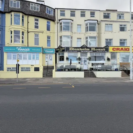 Vinnie's Family Hotel