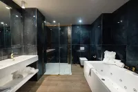 Hotel Supreme - 2-Star