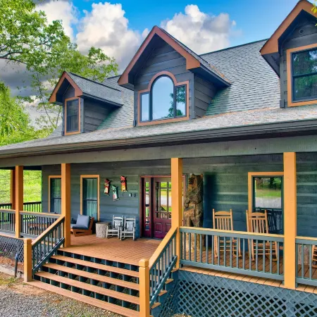 Lake Views Hot Tub Fire Pit Micro Events
