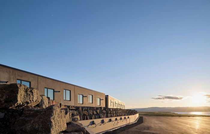 Black Sand Hotel