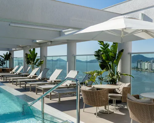 LK Design Hotel Florianópolis Hotels near Ponta do Sambaqui Beach