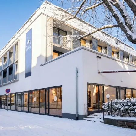Digital Hotel Kronjuwel by Bright Waldkirch - Self Check-in I Niro