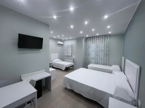 Crispi 14 holiday rooms - 2-Star