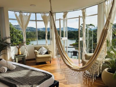 La Madriguera Hotel Guatapé Con Embalse