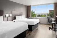 Baymont by Wyndham Great Falls City Center - Swimmingpools