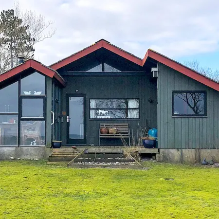 6 person holiday home in Grenaa-By Traum