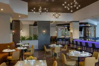 Sheraton Edison - Bar