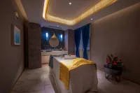 Glee Hotel - Spa