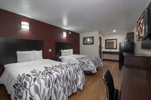 Red Roof Inn Morgan City - parking