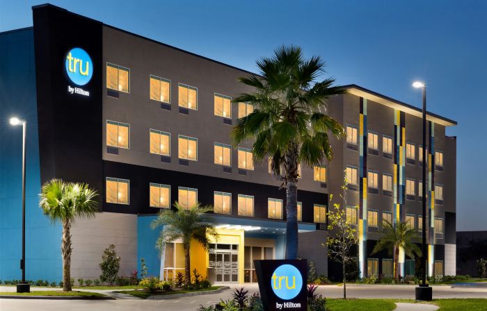 Tru by Hilton Webster Houston NASA