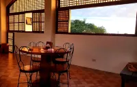 Balay Ni Manuel Ken Maria - Frühstück