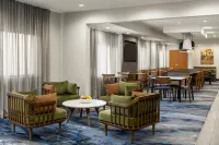 Fairfield Inn & Suites Minneapolis St. Paul/Roseville - parking
