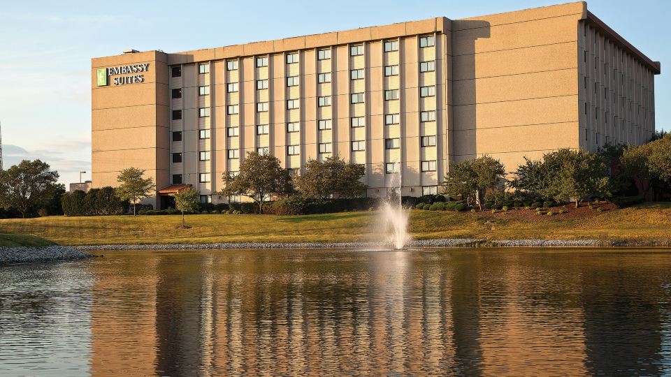 Embassy Suites by Hilton Chicago Schaumburg Woodfield
