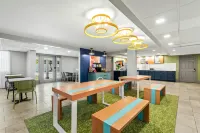 Spark by Hilton Chattanooga Downtown - Parvekkeita