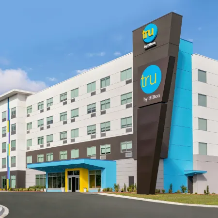 Tru by Hilton Florence I-95