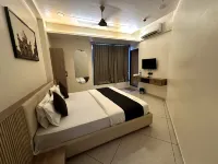 Hotel 9 Square Rajkot - Near Synergy Hospital - 2-Star