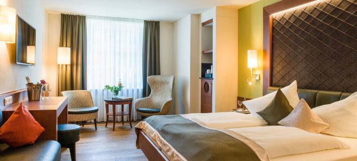 Hotel König Ξενοδοχεία στην πόλη Lower Bavaria