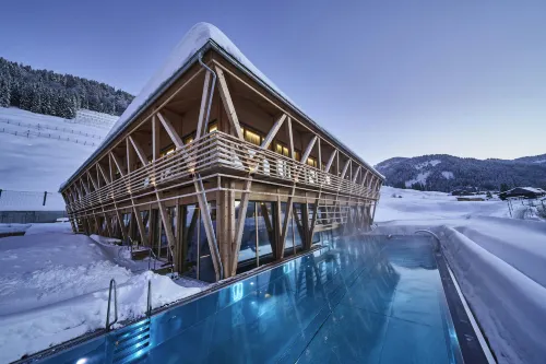 HUBERTUS Mountain Refugio Allgäu - Gebrüder Traubel GmbH - Thermen
