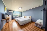 Yangyang Naksan Pebble Beach - Motel