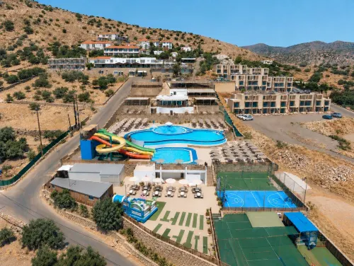 Elounda Residence Resort & Waterpark - موقف سيارات