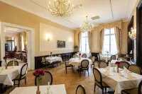 La Contessa Castle Hotel - breakfast