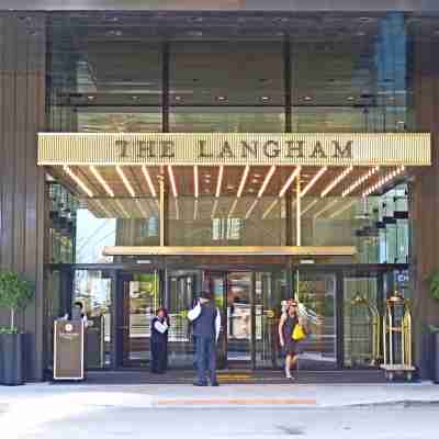 The Langham Chicago Hotel Exterior