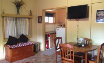 Walcha Royal Cafe & Accommodation