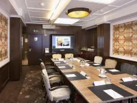 Golden Tulip Hotel Central Hotels in Vlijmen