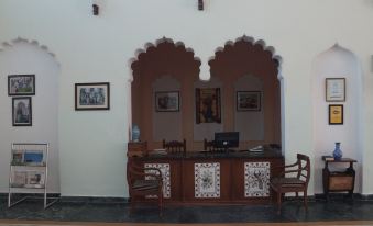 Surya Vilas Palace - Housity