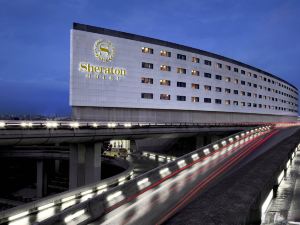 Sheraton Paris Charles de Gaulle Airport Hotel