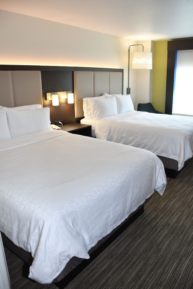 Holiday Inn Express Hotel & Suites Evanston, an Ihg Hotel