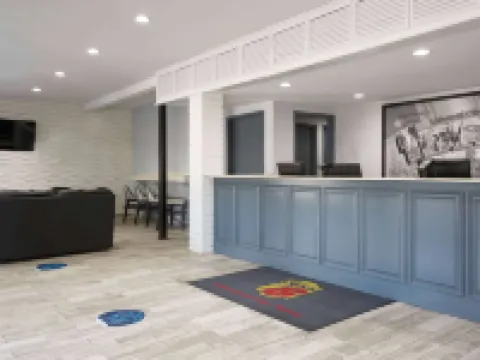 Super 8 by Wyndham Universal City Hoteles en Universal City