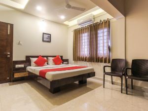 OYO 63123 Narmada Residency Deluxe Lodge & Restaurant