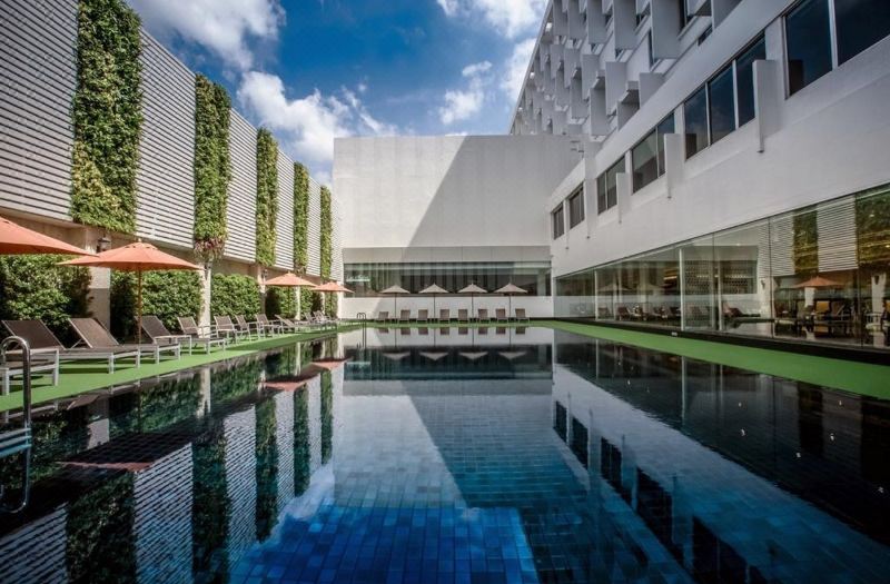 Mandarin Hotel Managed by Centre Point photo 3