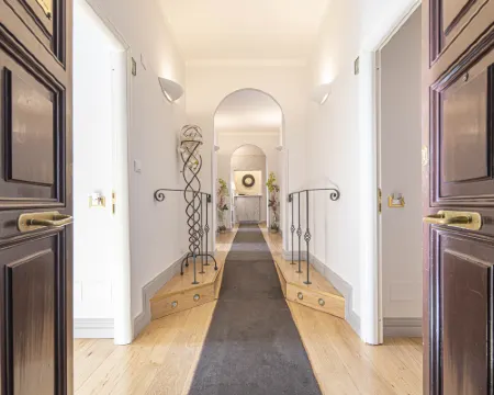 ドムス カストレンゼ ローマのホテル