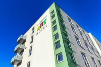 TOP EMBRACE allgaeu Art Hotel Kempten Отели рядом с достопримечательностью «Residenz Kempten»