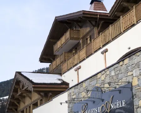 CGH Rés&Spa Chalets d'Angèle 沙泰勒酒店