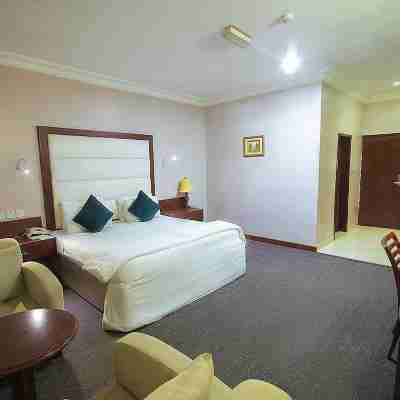 Denis Hotel Ltd Rooms