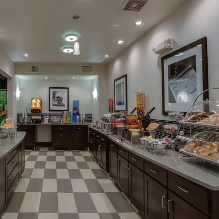 Hampton Inn & Suites Elyria