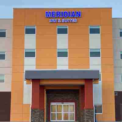 Meridian Inn & Suites Regina Airport Hotel Exterior