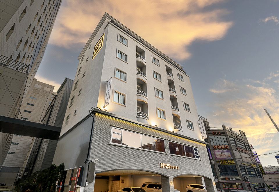 3. 넘버25 울산번..