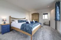 Martello View - 3 Bedroom Holiday Home - Llanreath - Homestays